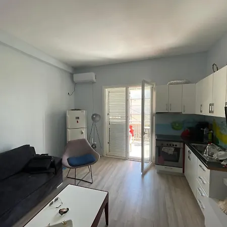 Sweet Apartment Golem (Tirana)